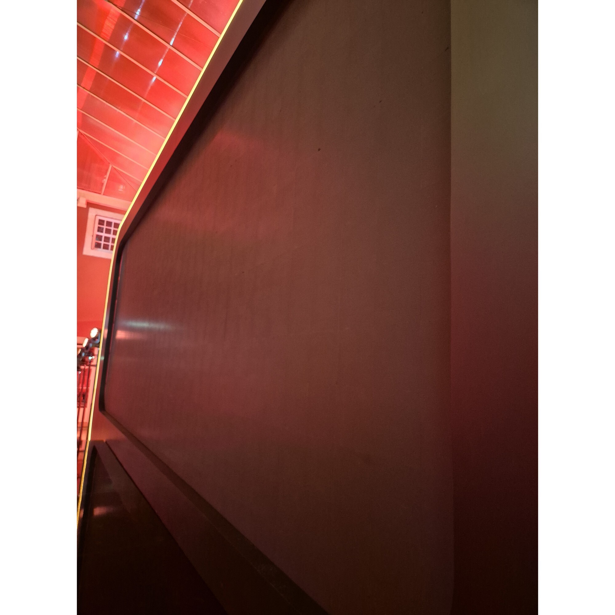Used Dicolor AF-261 2.6mm Indoor LED Screen Package (100m²) for sale