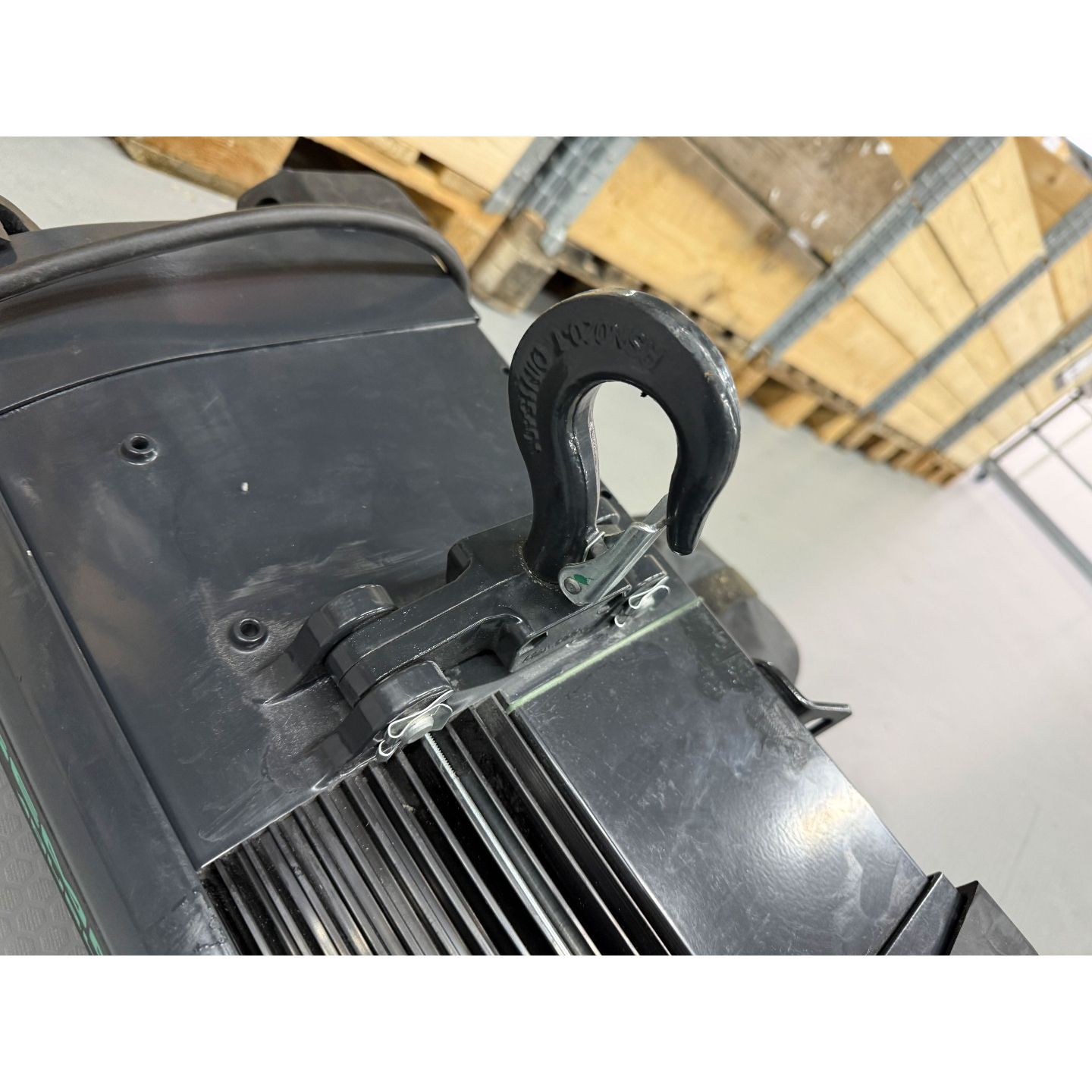 Used Verlinde SL5 D8+ Chain Hoist for sale