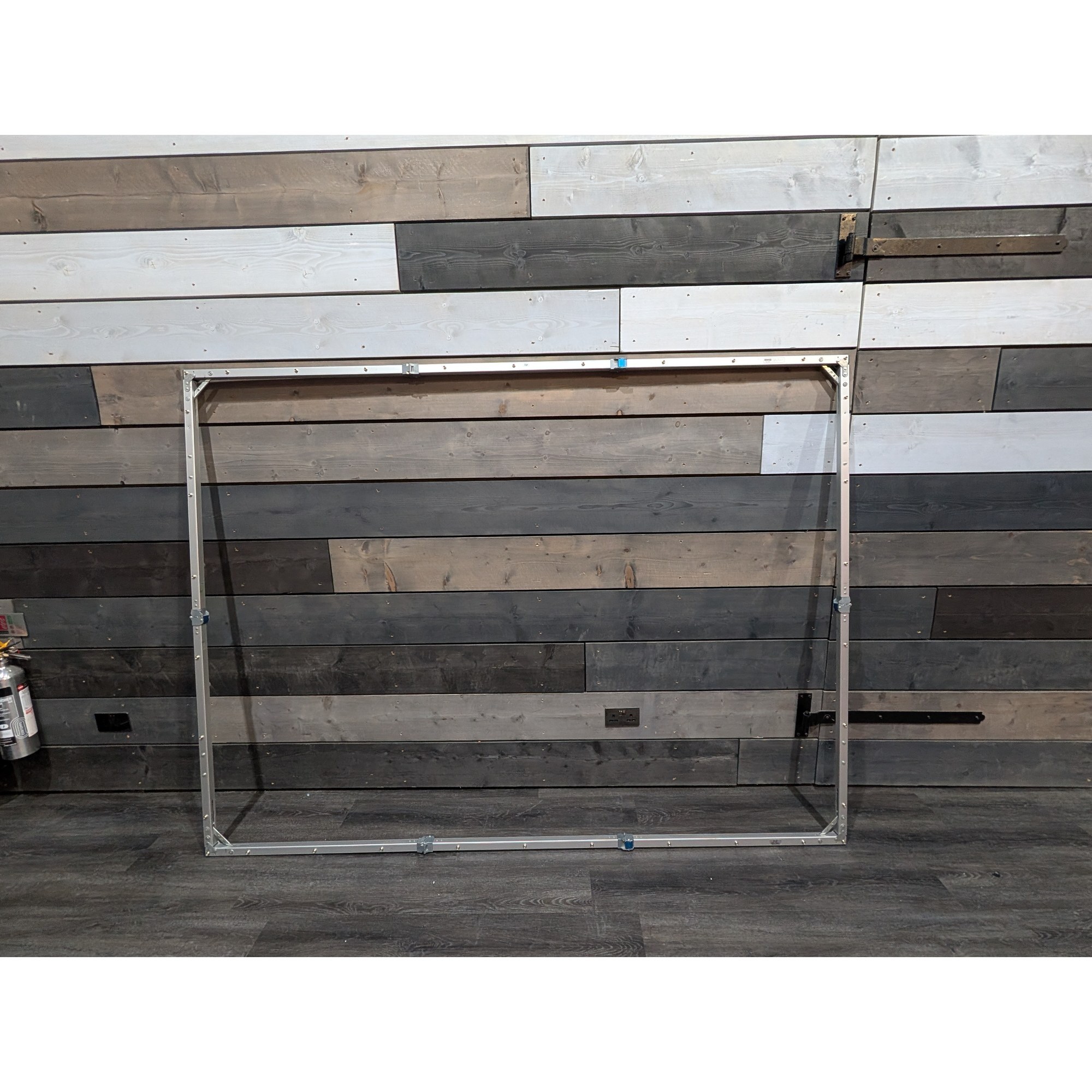 Used Fast Fold Projection Screen 6ft x 8ft for sale