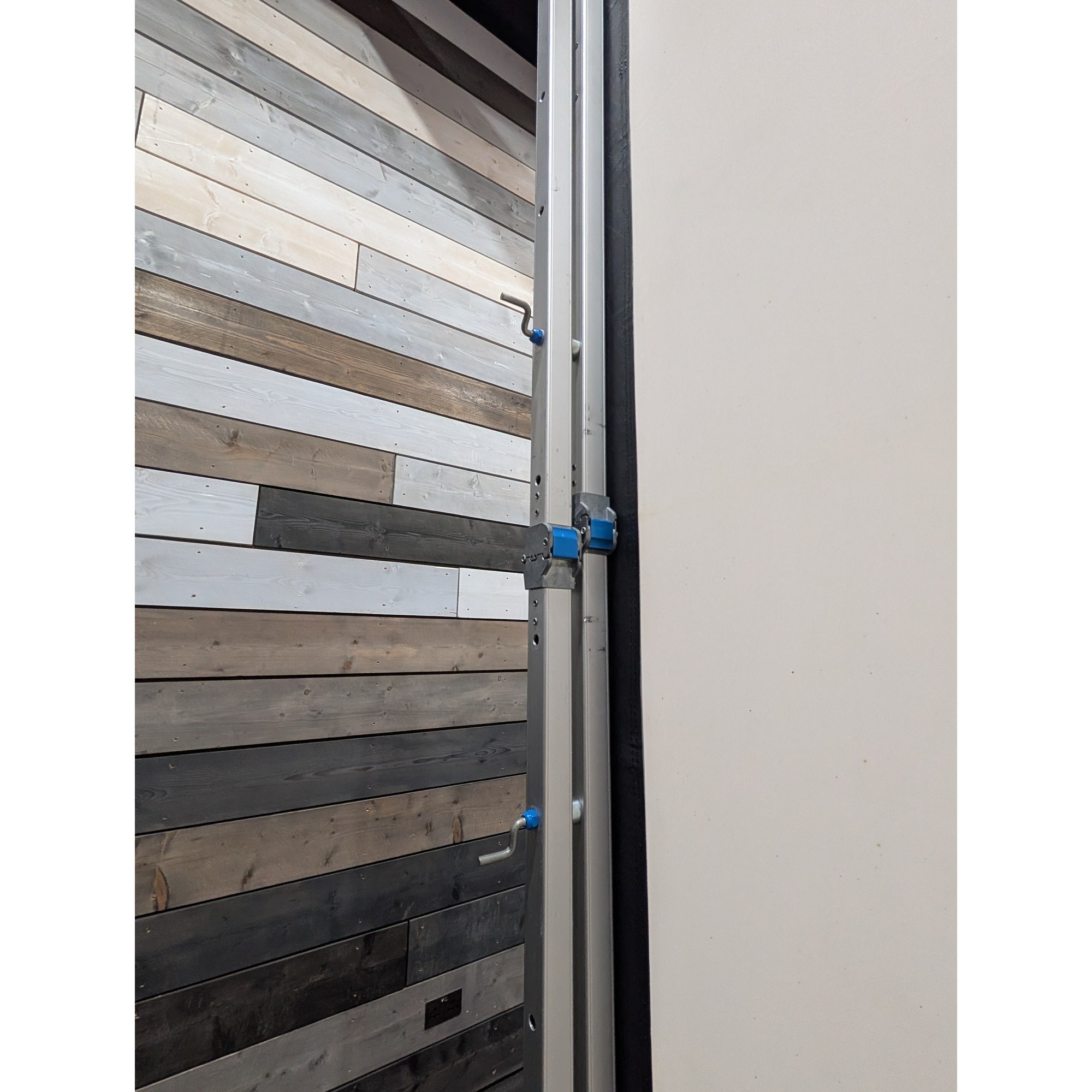 Used Fast Fold Projection Screen 6ft x 8ft for sale