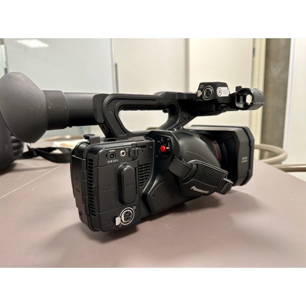 Used Panasonic AG-UX90 / AG-UX180 4K Camcorder for sale