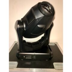 Used Martin MAC Quantum Spot for sale