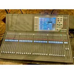 Used Yamaha QL5 for sale