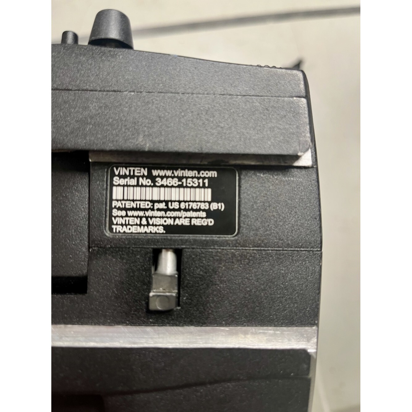 Used Vinten Vision 100 2-Stage Carbon Fibre Tripod System for sale