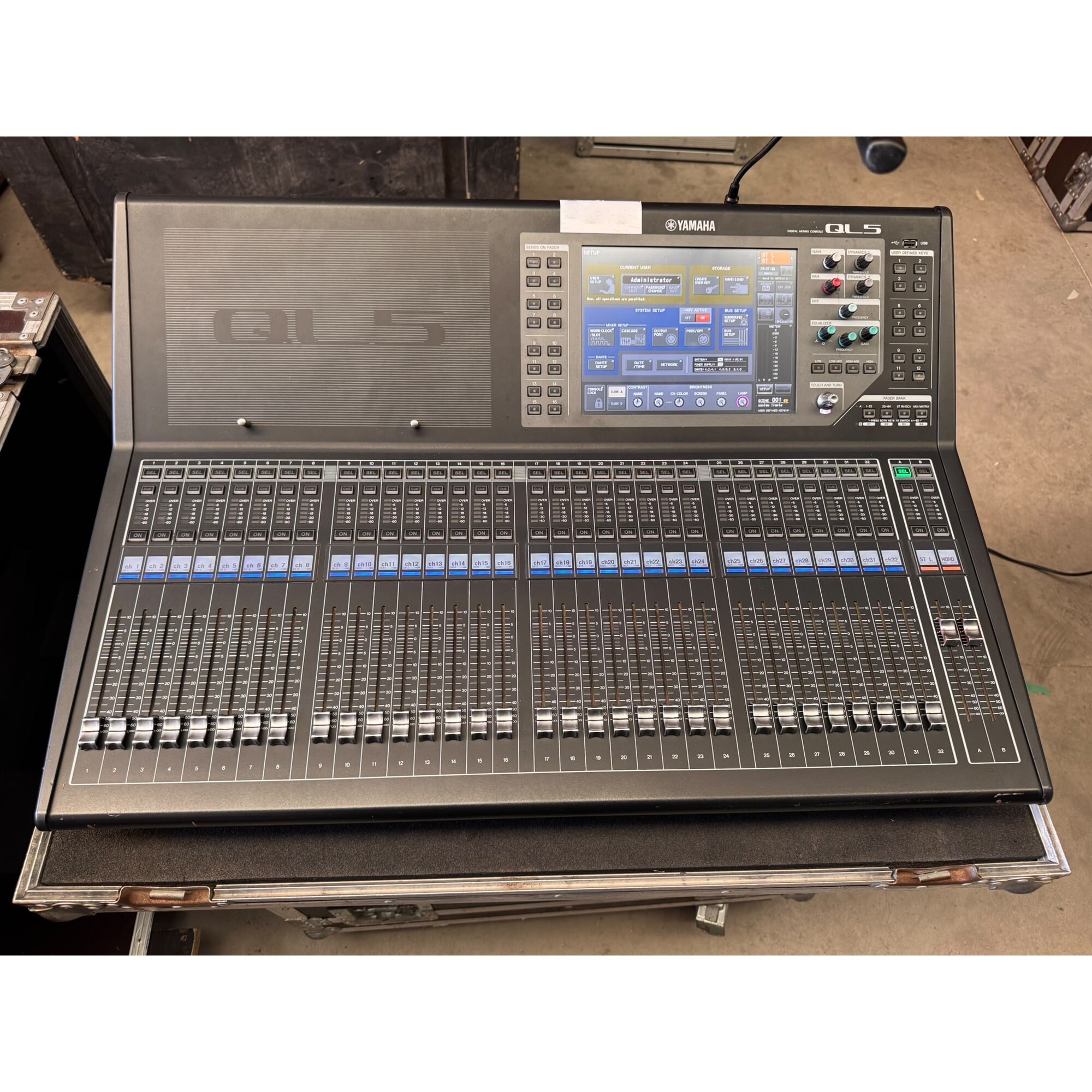Used Yamaha QL5 for sale