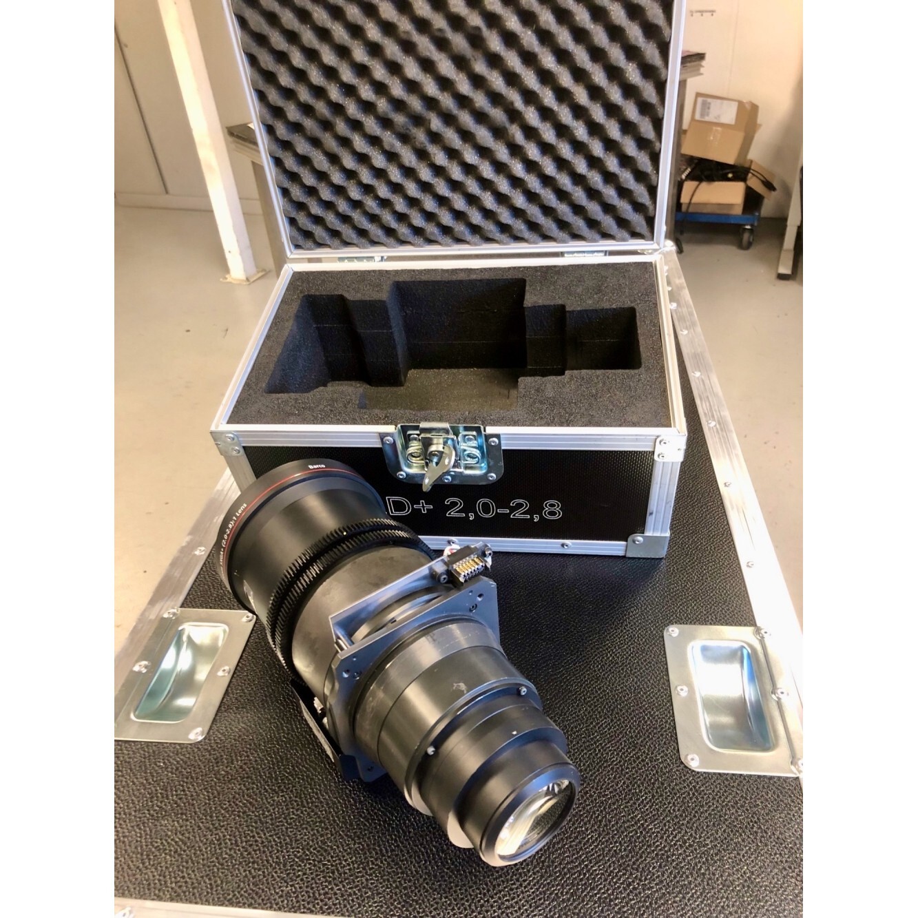 Used Barco TLD+ / TLD-HB Projector Lenses for sale