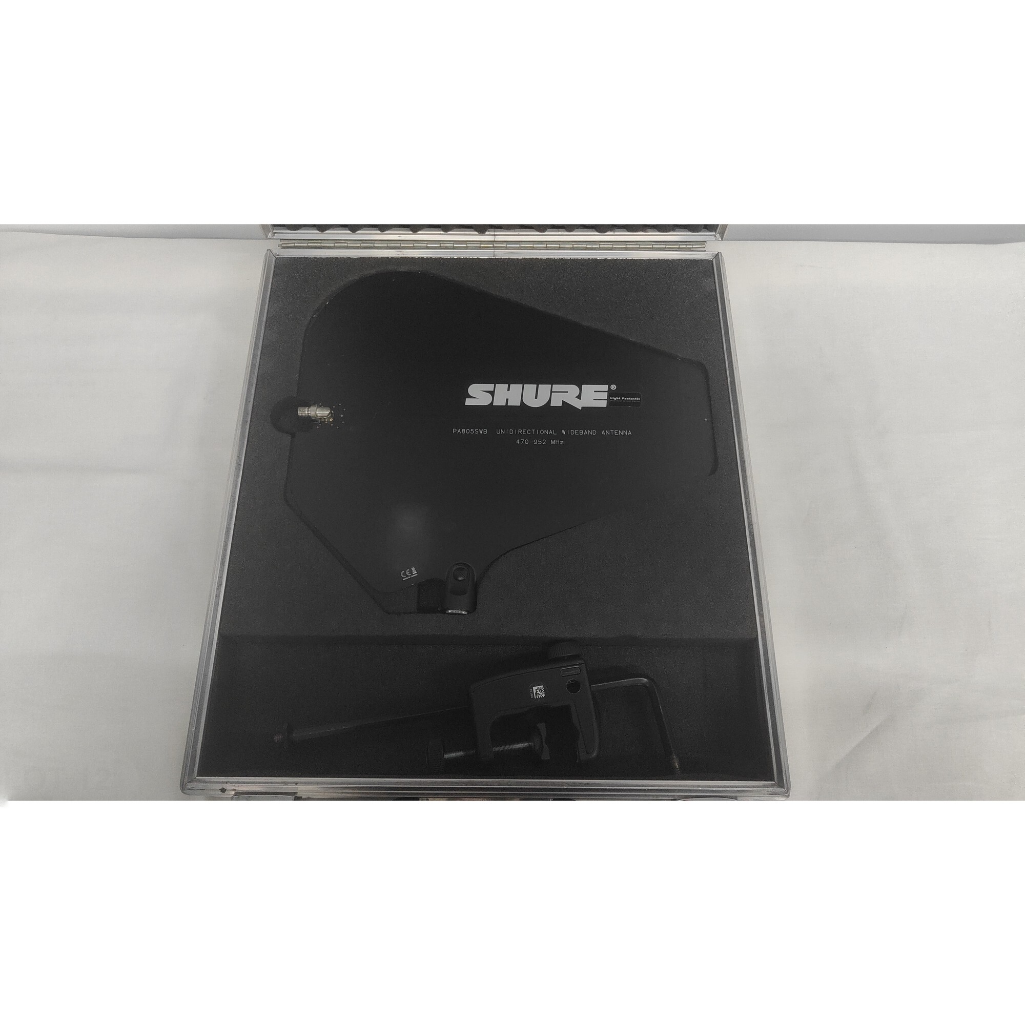 Used Shure PSM900 4-Way In-Ear Monitor Package (K1E) for sale