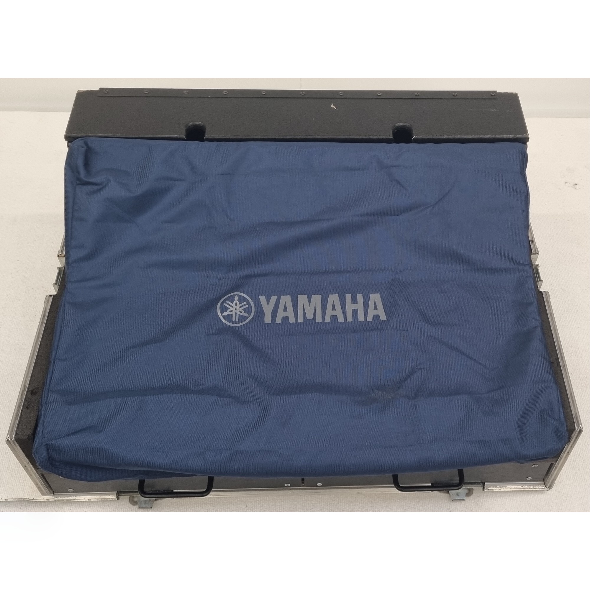 Used Yamaha QL5 for sale