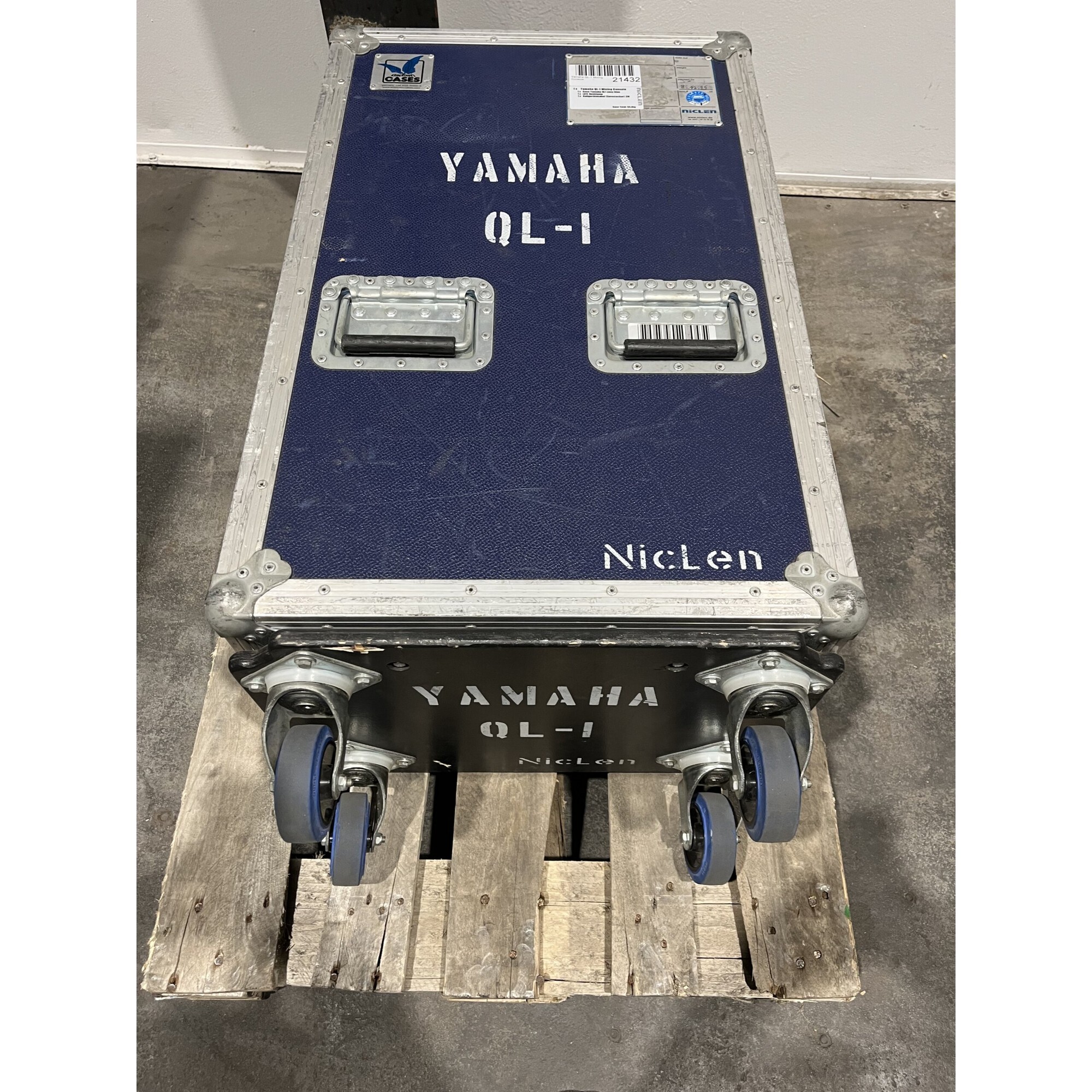 Used Yamaha QL1 for sale