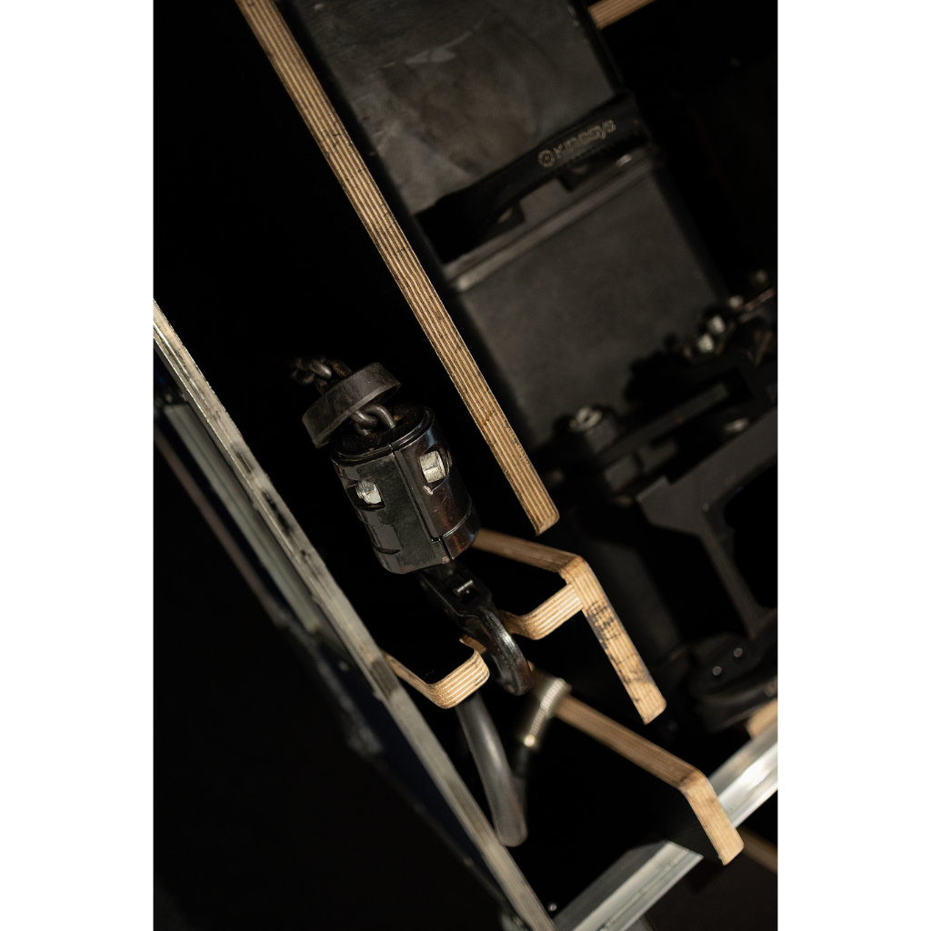 Used Kinesys (Tait) ApexHOIST 500 for sale