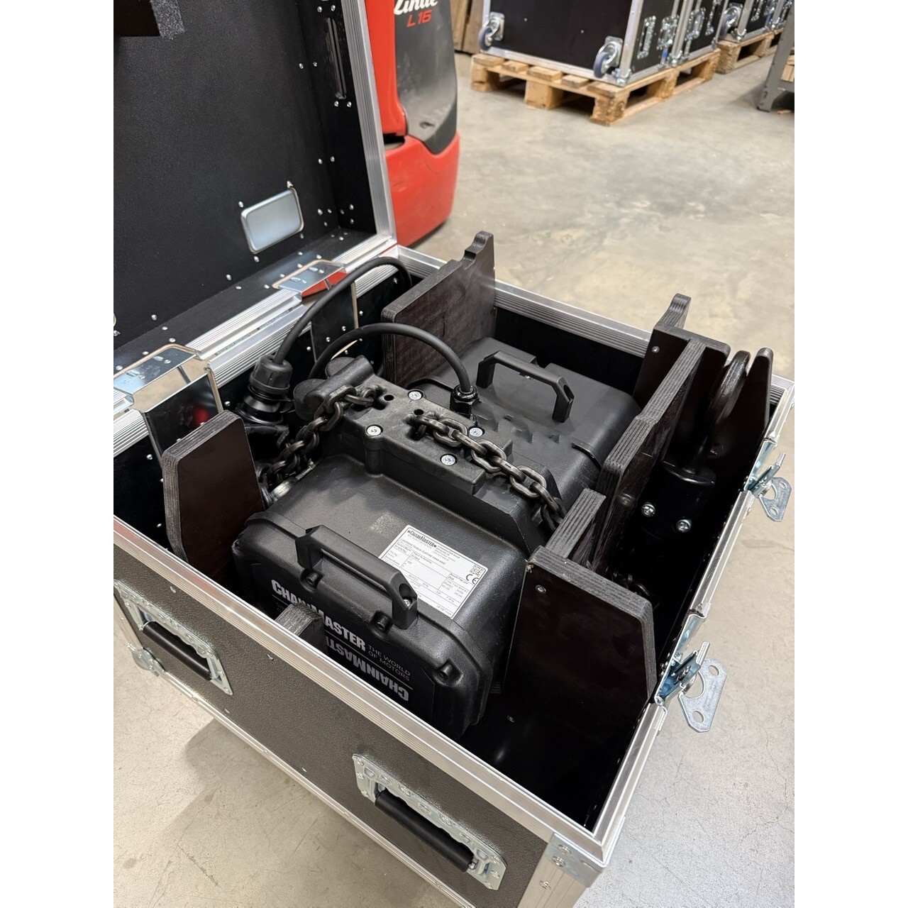 Used ChainMaster D8+ 1000kg 24m Ultra for sale
