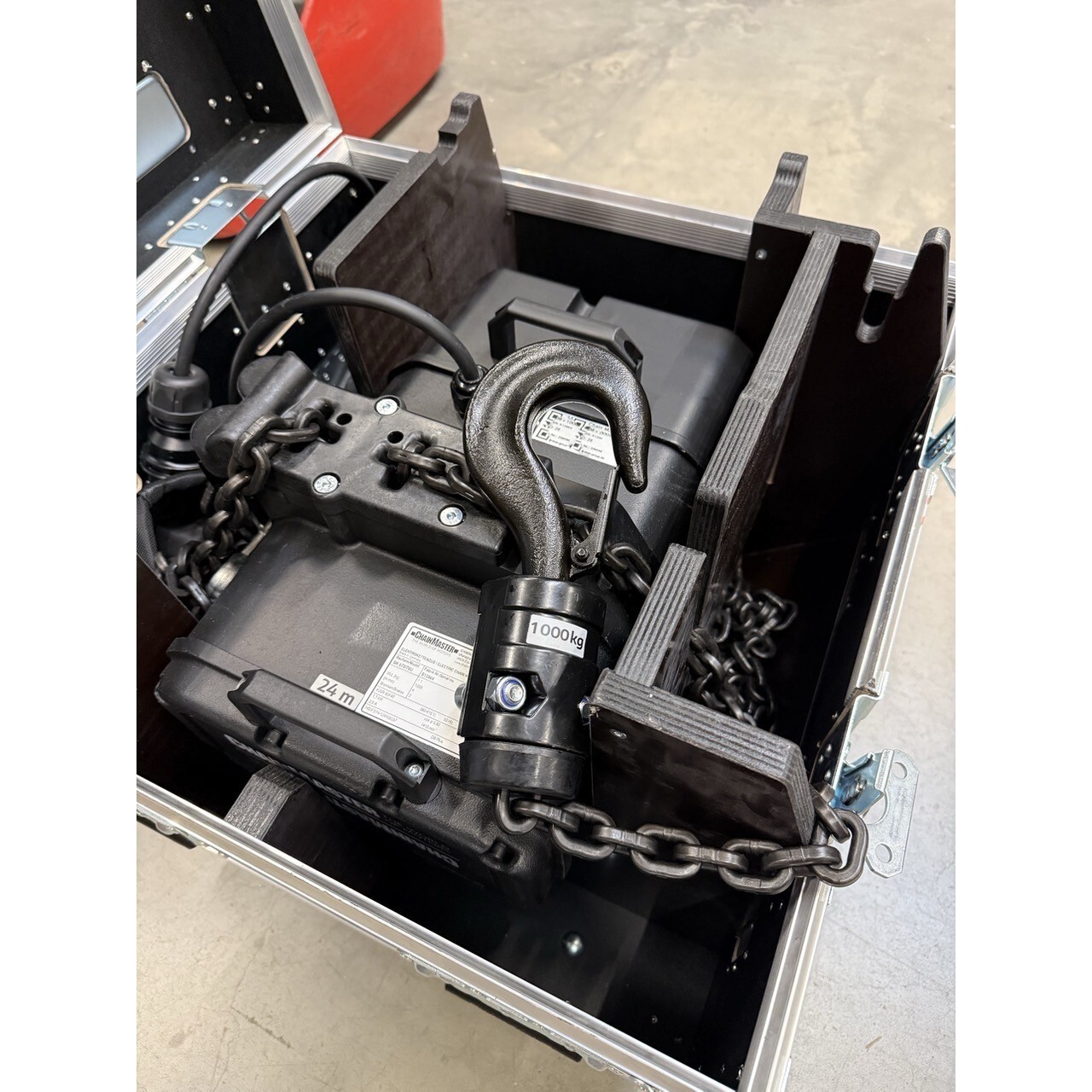 Used ChainMaster D8+ 1000kg 24m Ultra for sale